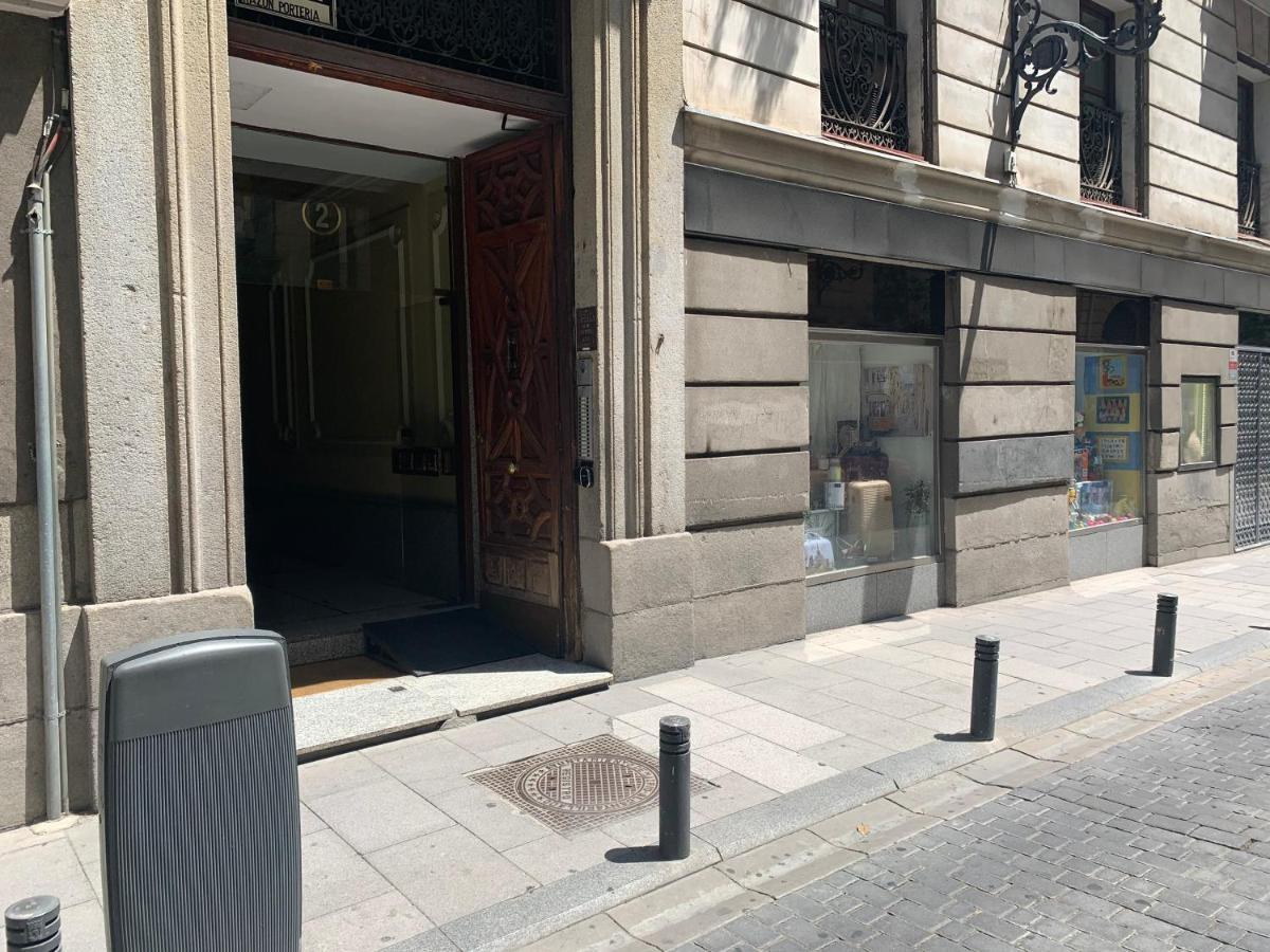 Lofts Puerta Del Sol Appartement Madrid Buitenkant foto